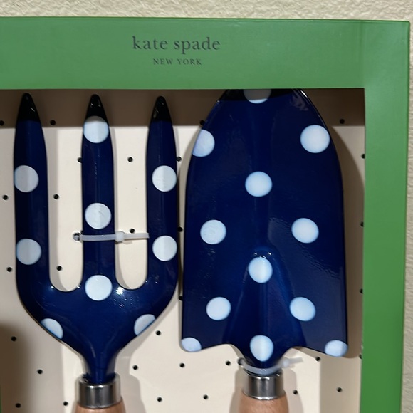 Kate Spade New Navy Dots garden tool set - Picture 3 of 4